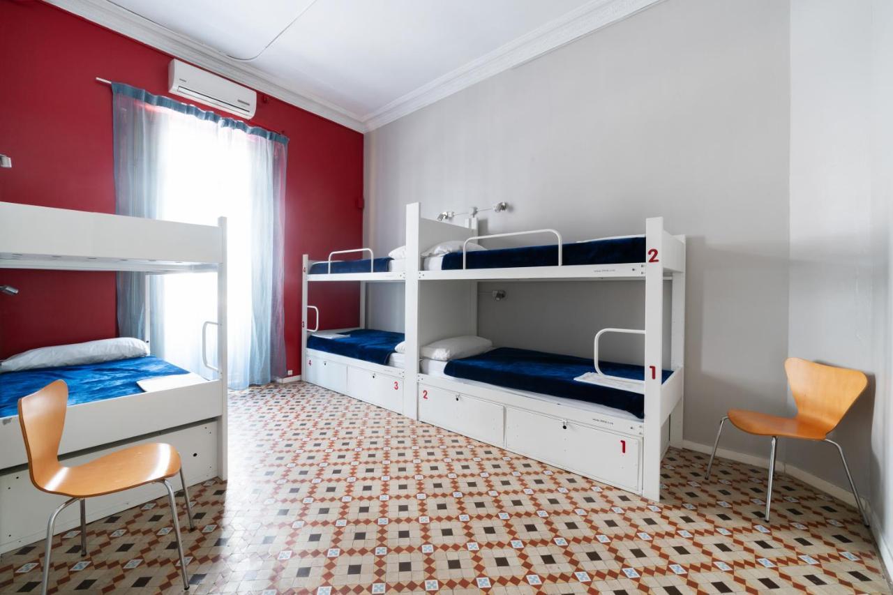 Red Nest Hostel فالنسيا المظهر الخارجي الصورة