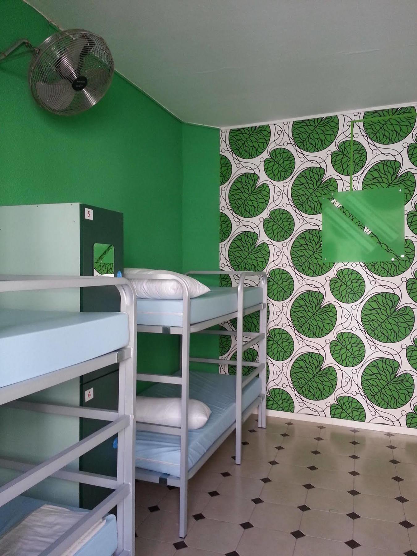Red Nest Hostel فالنسيا المظهر الخارجي الصورة